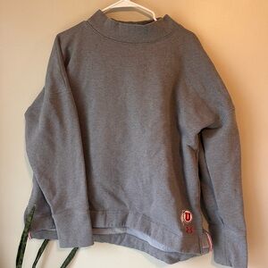 Under Armour Gray Crewneck Sweater with Textured Warmth